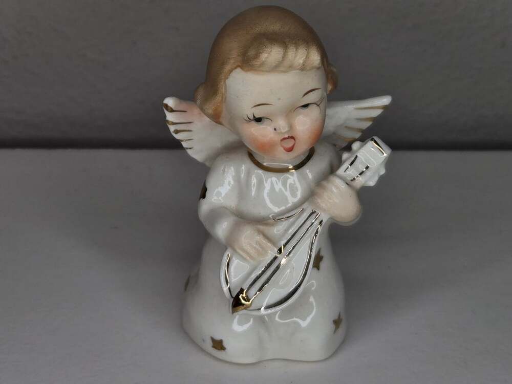 Vintage Porcelain Christmas Angel Figurine Playing Mandolin Gold Trim Stars